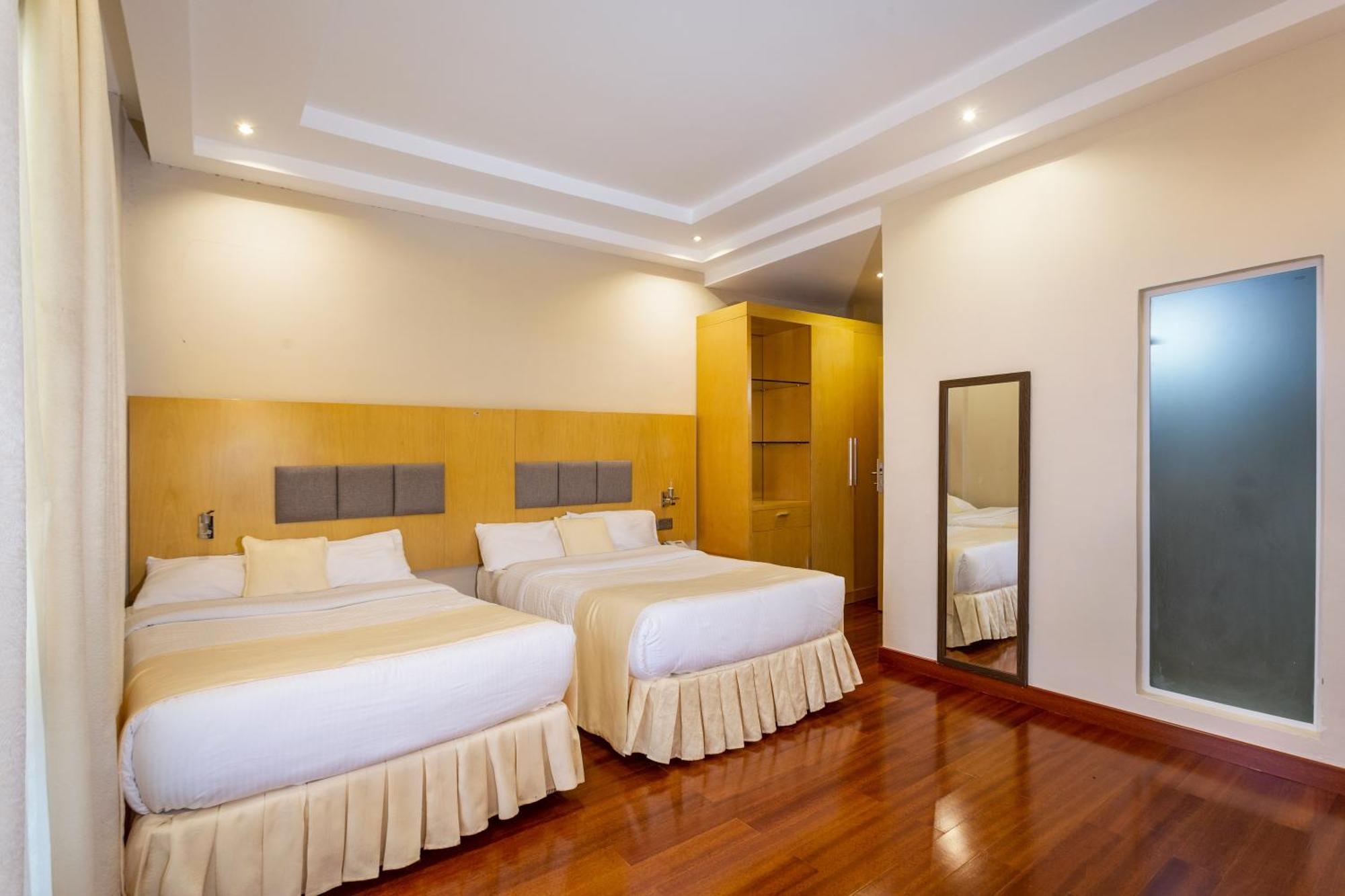 Three Steers Hotel Meru Zewnętrze zdjęcie